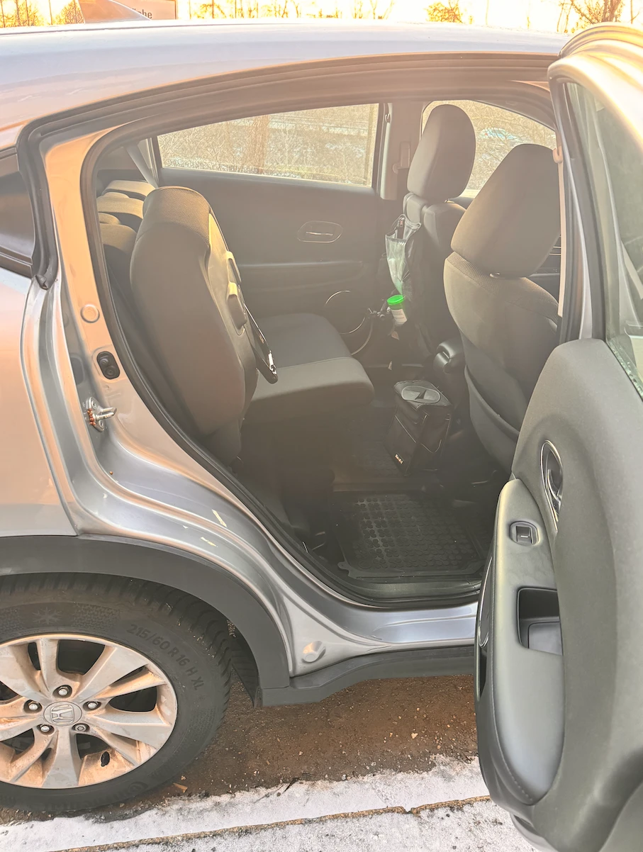 Honda Hr-v Elegance, снимка 4 - Автомобили и джипове - 53890450