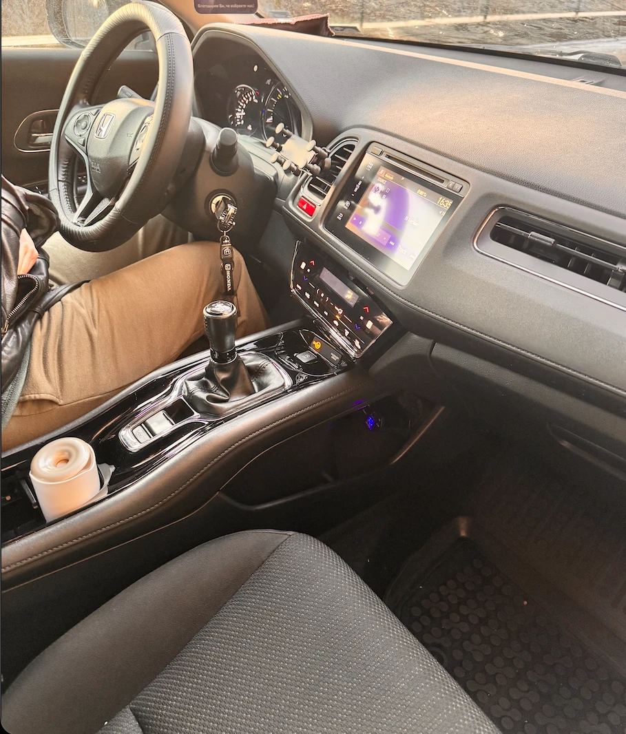 Honda Hr-v Elegance, снимка 6 - Автомобили и джипове - 53890450