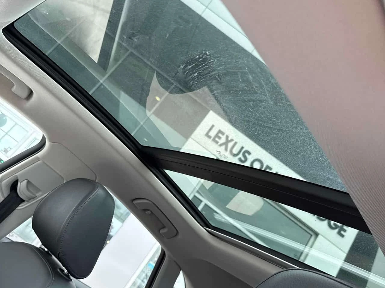 Audi Q3 * Komfort * ПАНОРАМА * ПОДГРЕВ * КЛИП НА МОТОРА, снимка 10 - Автомобили и джипове - 54365993