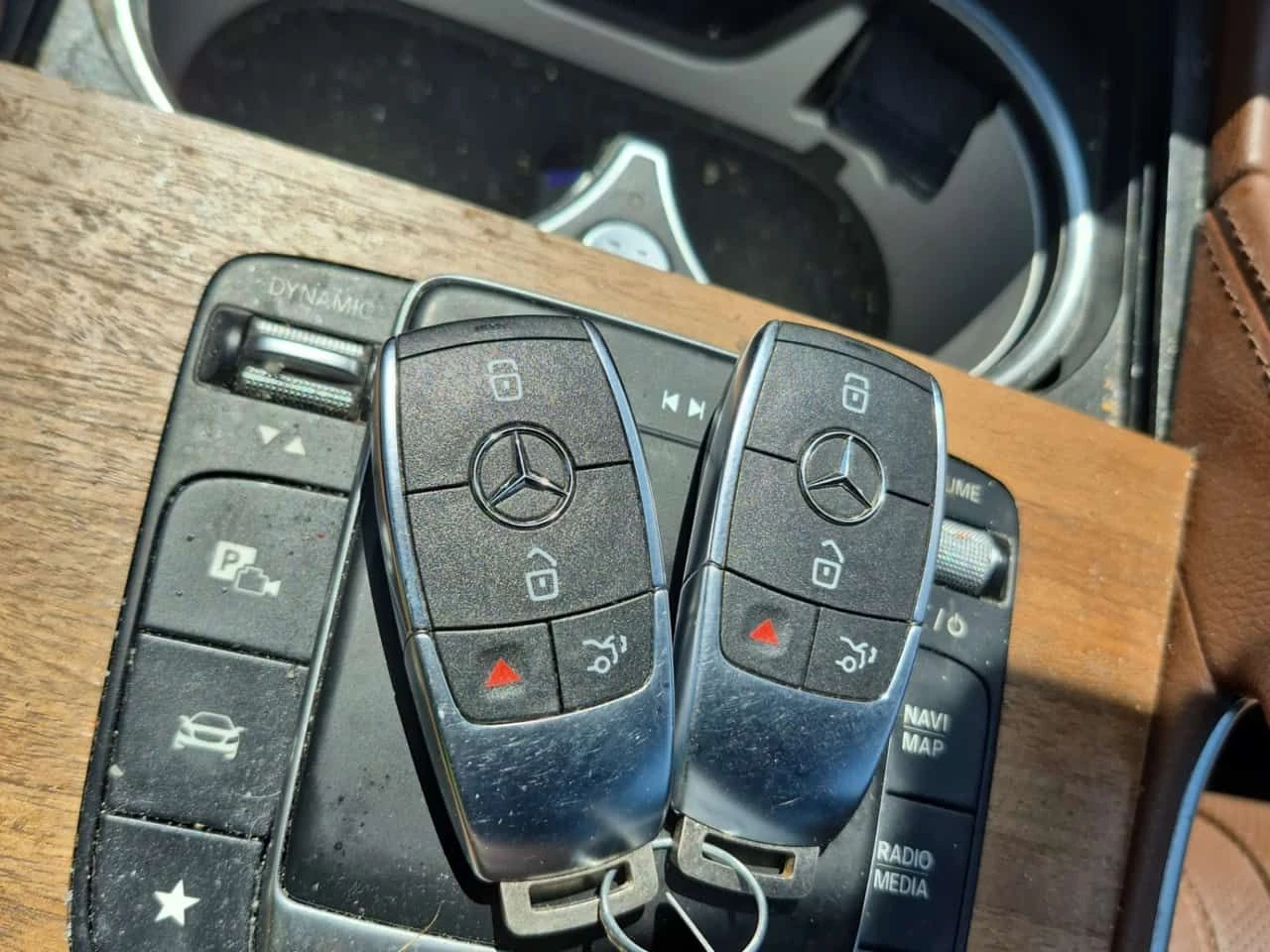 Mercedes-Benz GLE * 350 * CARFAX * ЦЕНА ДО БГ, снимка 9 - Автомобили и джипове - 54567186