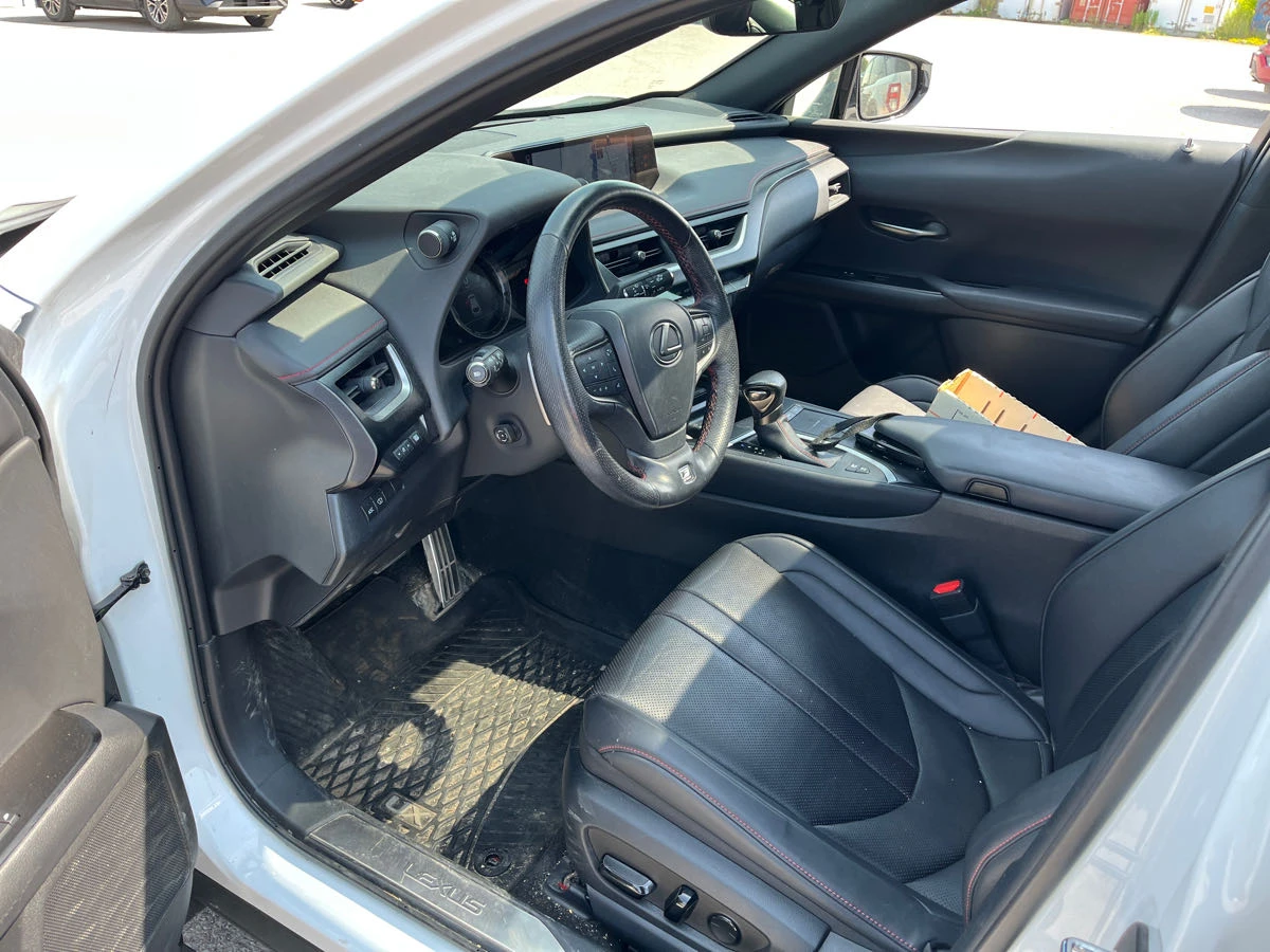 Lexus UX 250h 250h AWD * HYBRID* CARFAX* , снимка 11 - Автомобили и джипове - 54651324