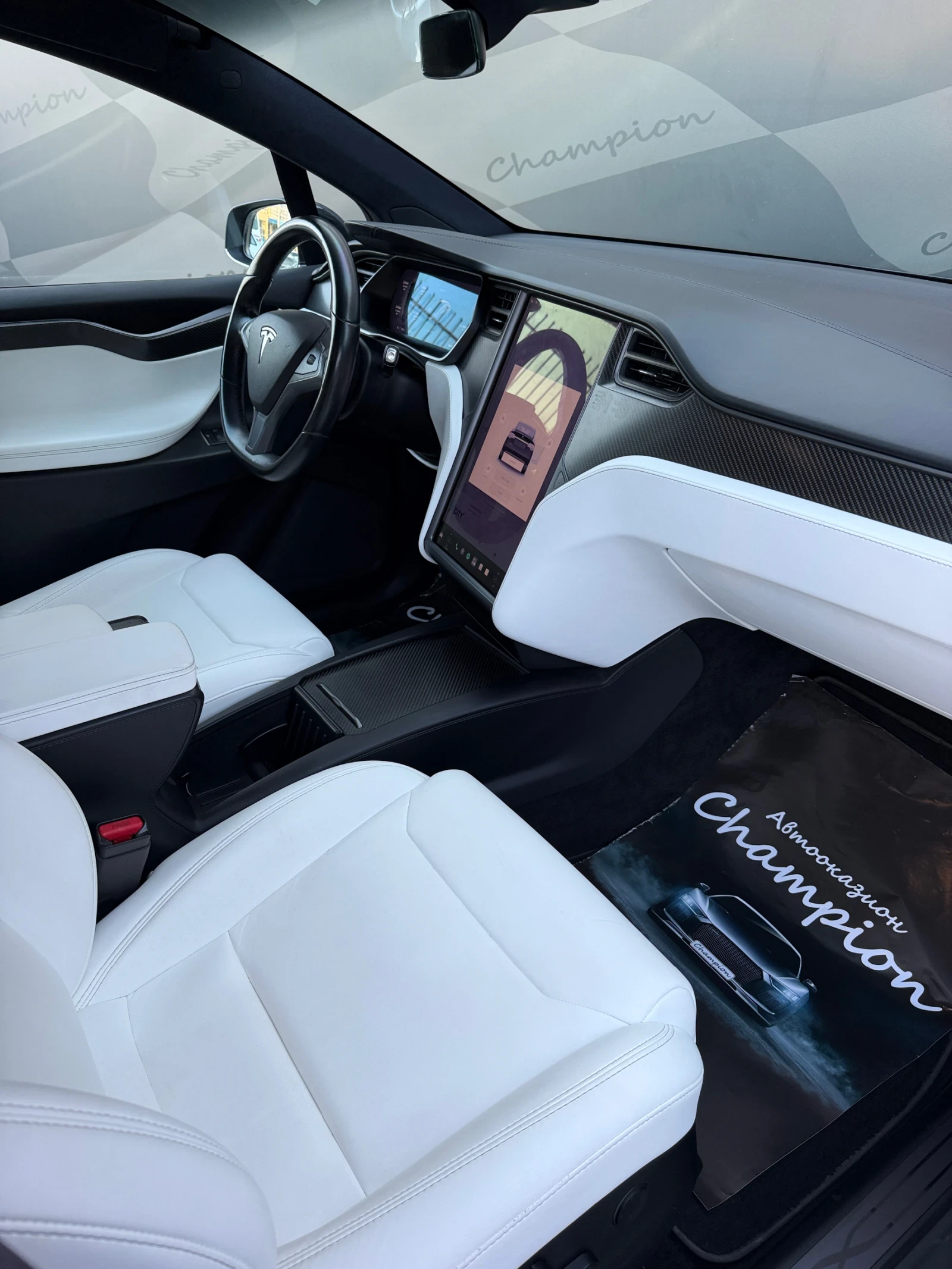 Tesla Model X, снимка 4 - Автомобили и джипове - 55772600