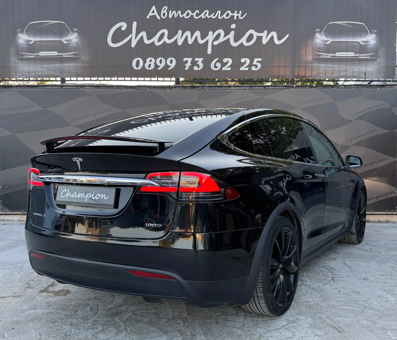 Tesla Model X, снимка 6 - Автомобили и джипове - 55772600