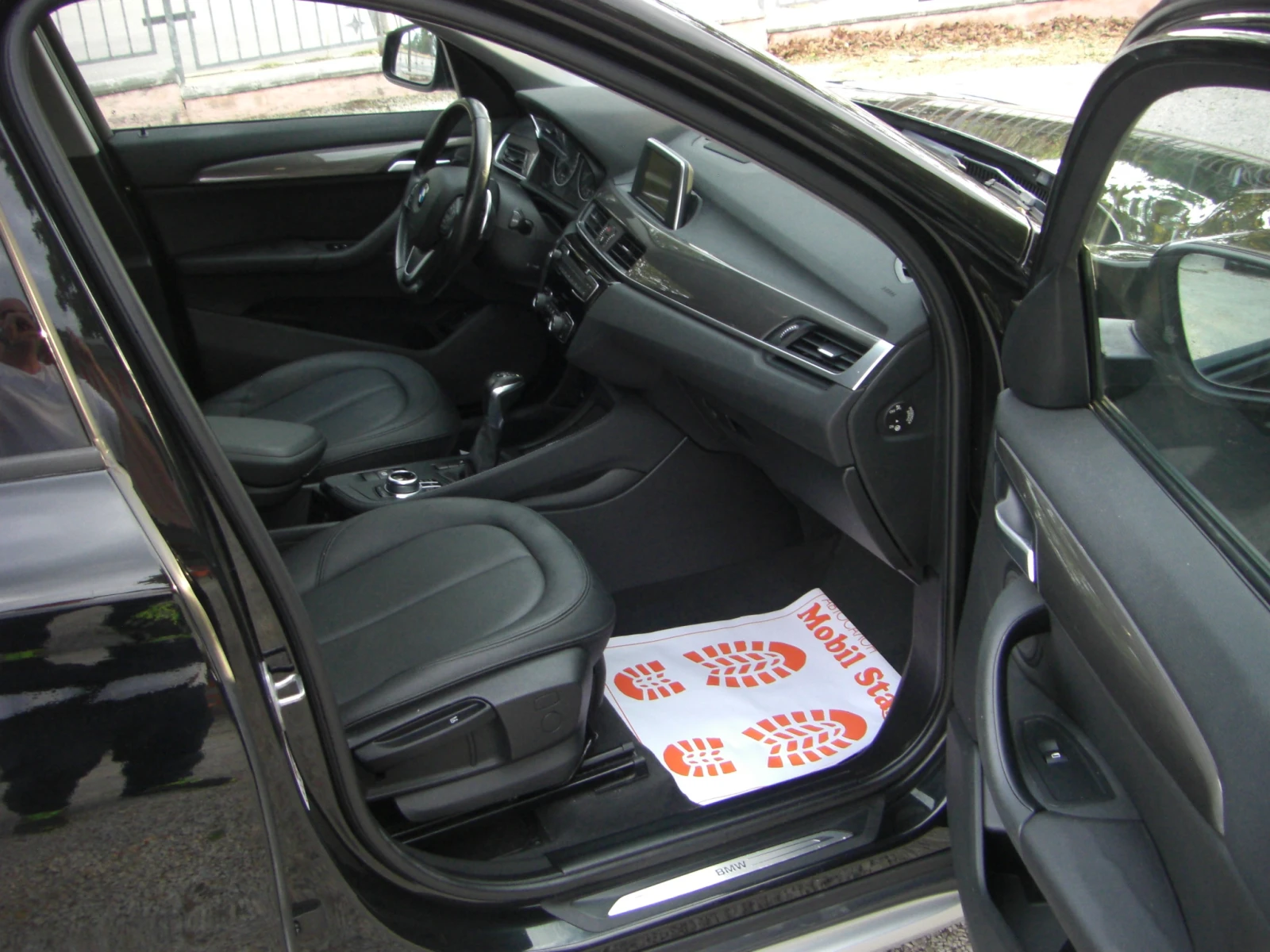 BMW X1 2.0d NAVI KEYLESS AVTOMAT EURO 6, снимка 15 - Автомобили и джипове - 56293467
