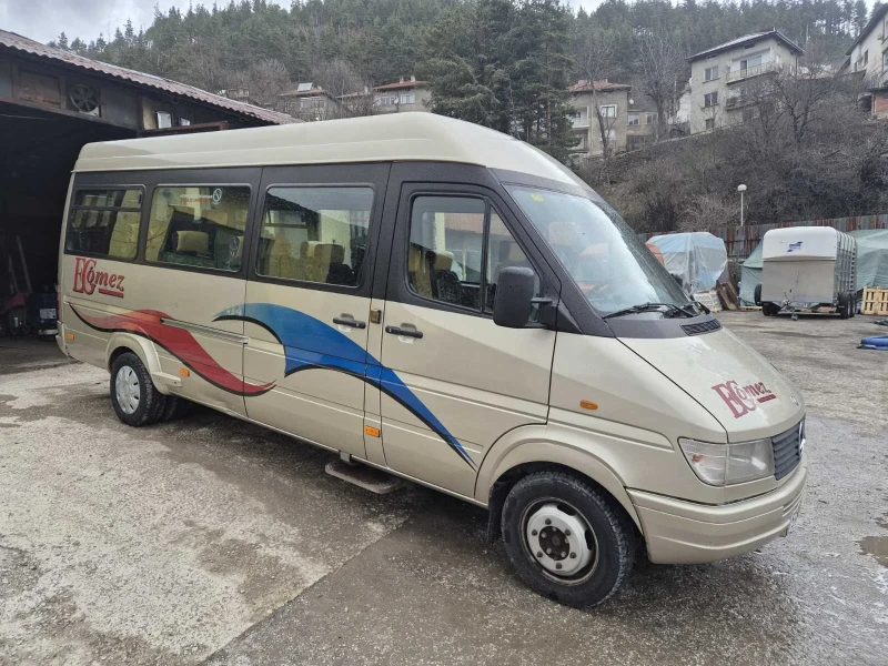 Mercedes-Benz Sprinter 412 Нов Внос SP, климатик, теглич 122к.с , снимка 1 - Бусове и автобуси - 49547380