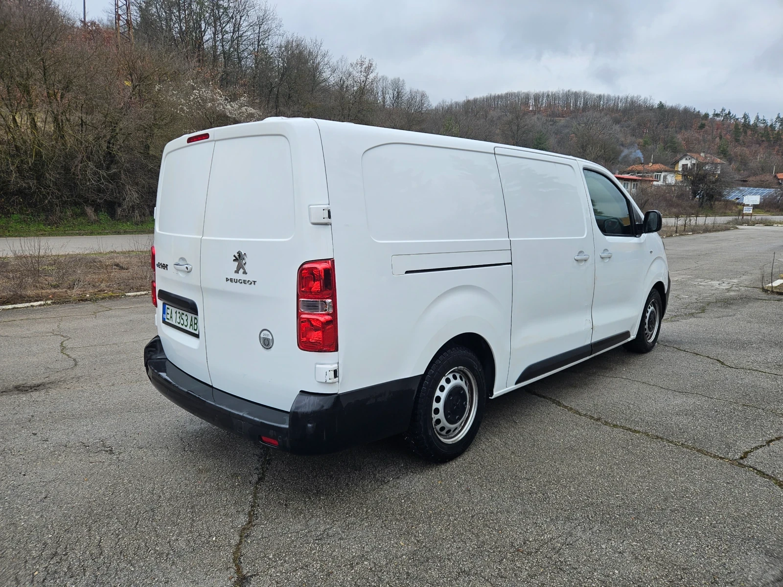 Peugeot Expert 75kwh CCS L3 - изображение 7