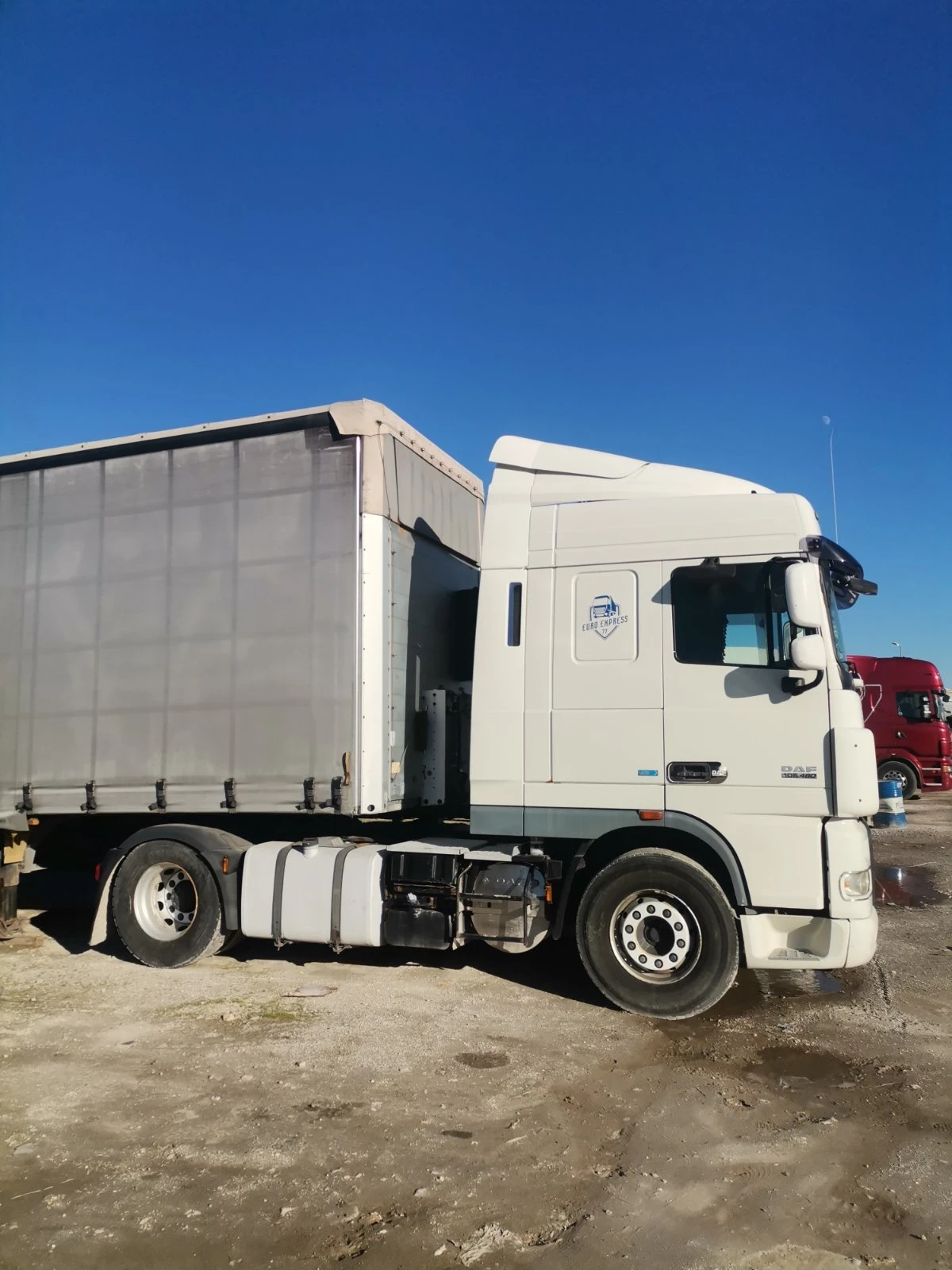 Daf XF 105 Влекач - изображение 4