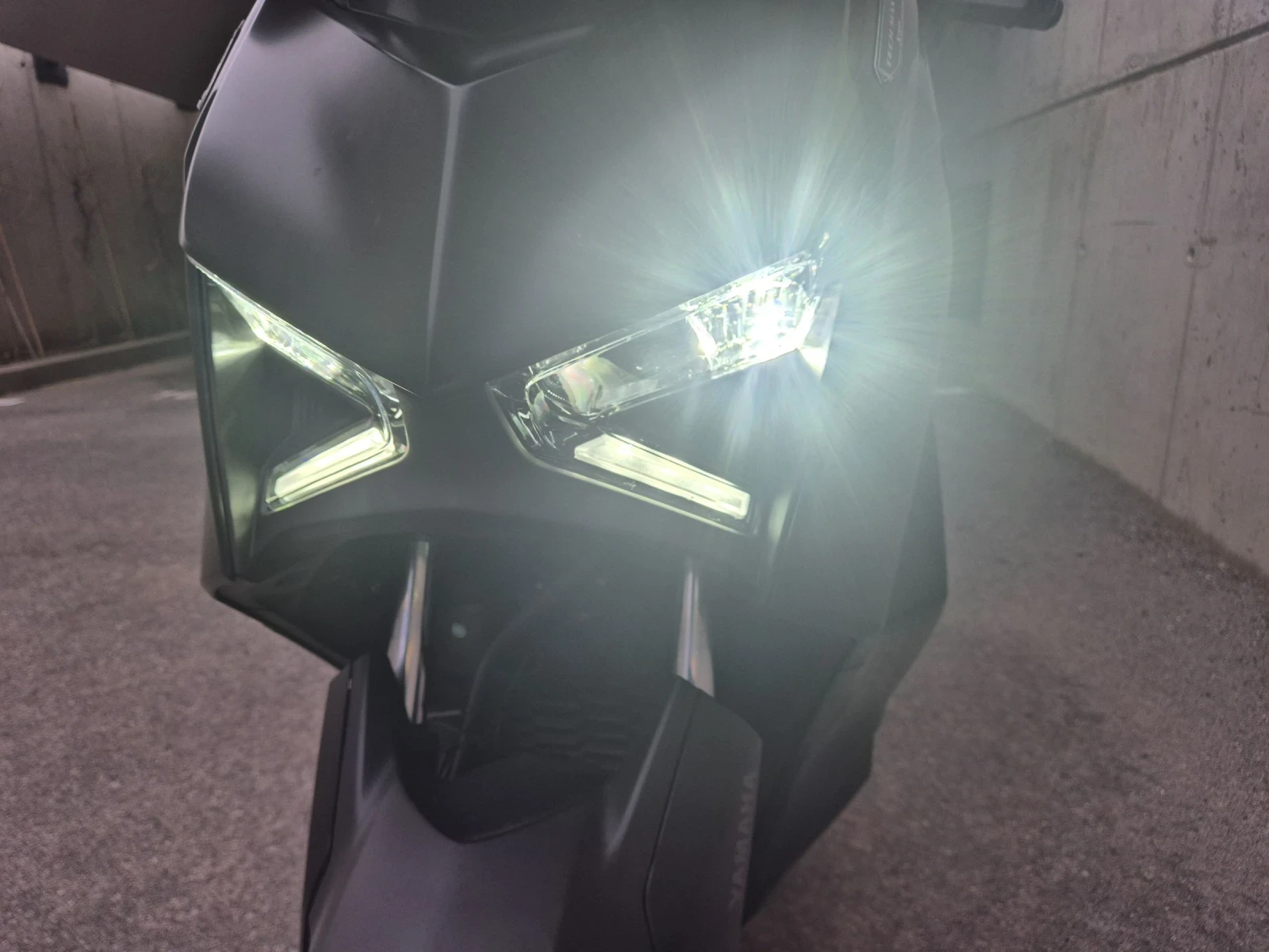 Yamaha X-max Tech Max 300 - изображение 7