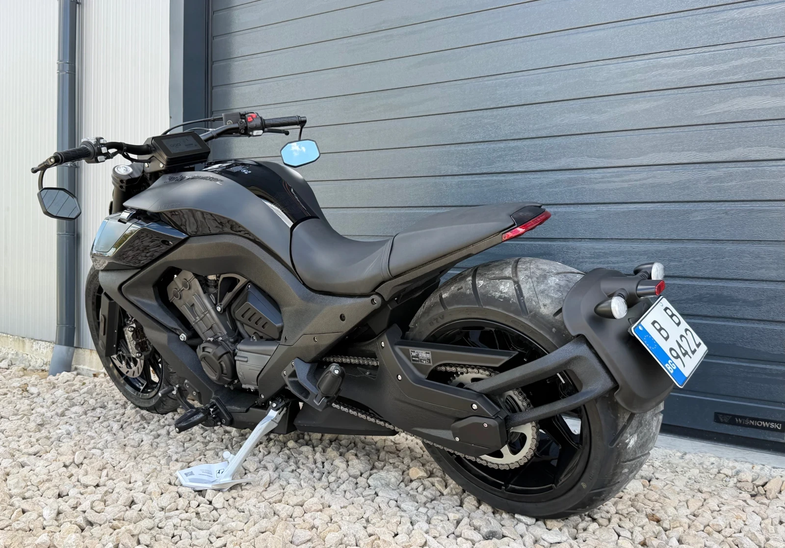 Benda LFC 700 PRO Custom build Black edition , снимка 5 - Мотоциклети и мототехника - 55873126