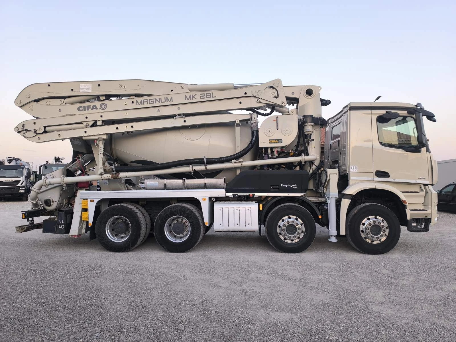 Бетон помпа Mercedes-Benz AROCS 4151 CIFA MAGNUM MK28L - изображение 8