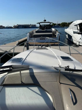 Моторна яхта Regal 2765, снимка 5