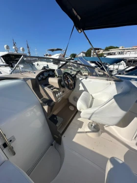 Моторна яхта Regal 2765, снимка 8