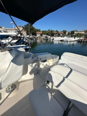 Моторна яхта Regal 2765, снимка 9