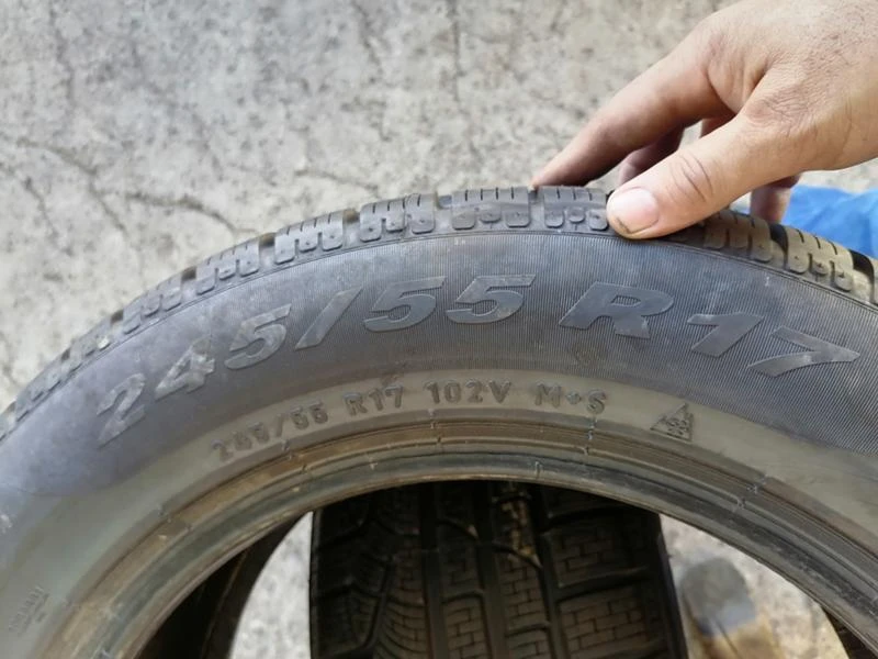 Гуми Зимни 245/55R17, снимка 8 - Гуми и джанти - 29596030