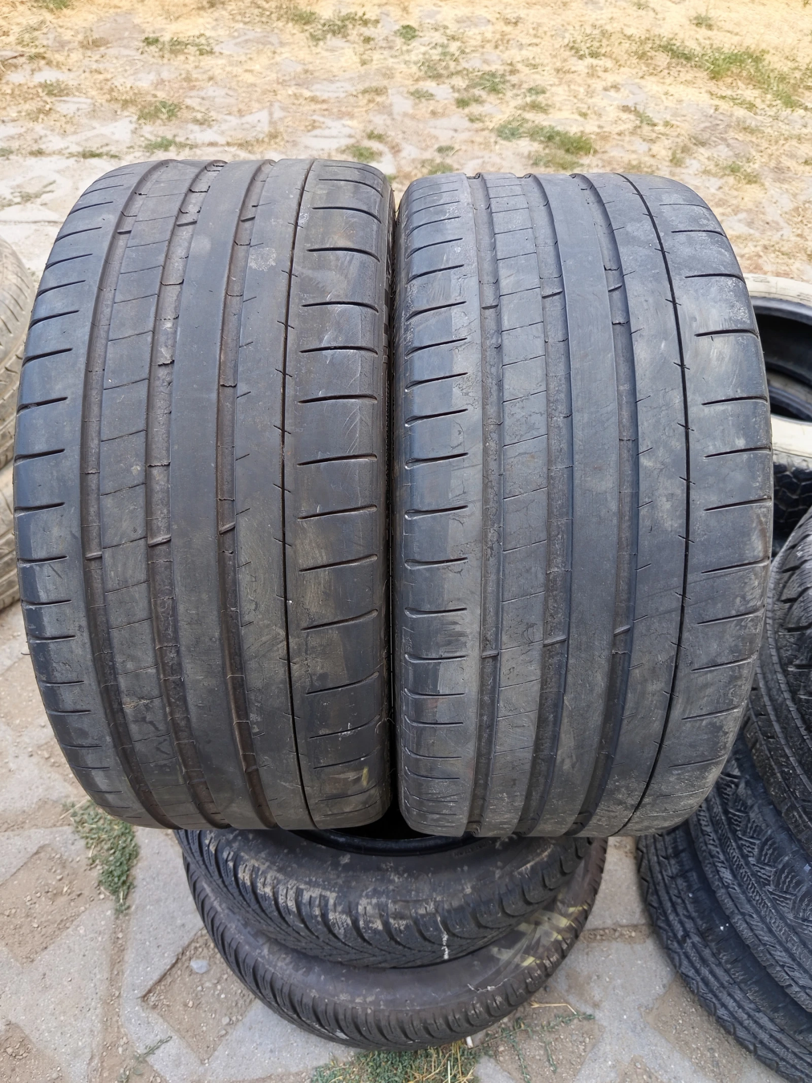  235/35R19 | Mobile.bg   1