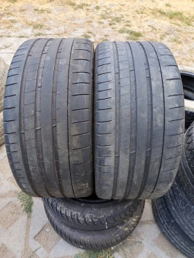     235/35R19