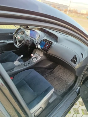 Honda Civic 1.8 I-VTEC, снимка 12