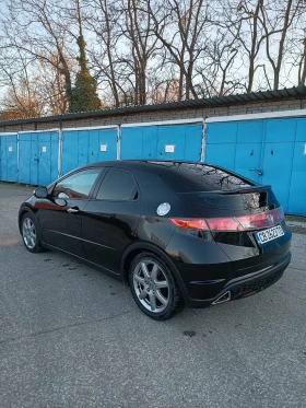 Honda Civic 1.8 I-VTEC, снимка 6