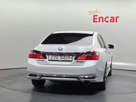 Honda Accord 2.4, снимка 4