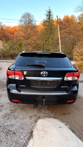 Toyota Avensis 2.0 D4D FACELIFT, снимка 8