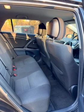 Toyota Avensis 2.0 D4D FACELIFT, снимка 10