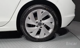 VW Golf VIII 2.0 TDI Premium* Камера* Подгрев, снимка 9