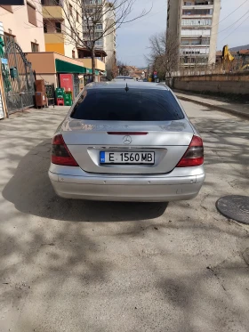 Mercedes-Benz E 220, снимка 6