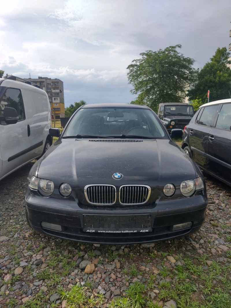 BMW 320 d Compact, снимка 2 - Автомобили и джипове - 46607042