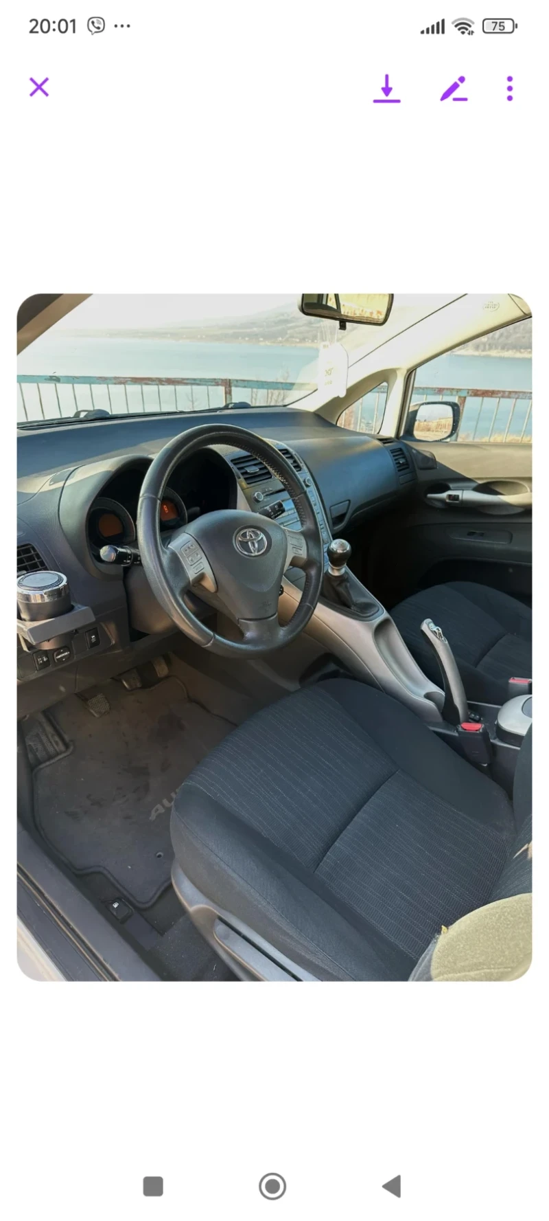 Toyota Auris, снимка 1 - Автомобили и джипове - 48762561