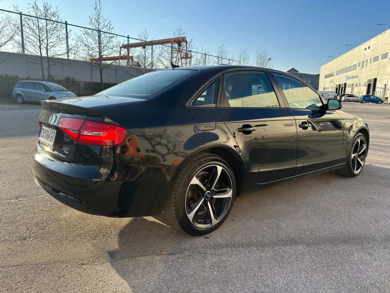 Audi A4 Facelift 2.0i 214 к.с., снимка 4 - Автомобили и джипове - 49034153