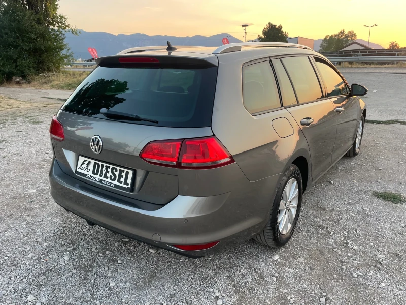 VW Golf 1.6TDI-NAVI-PANO-DSG, снимка 9 - Автомобили и джипове - 51335625