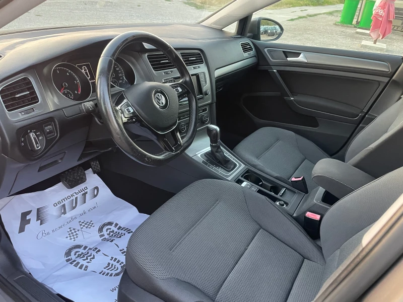VW Golf 1.6TDI-NAVI-PANO-DSG, снимка 13 - Автомобили и джипове - 51335625