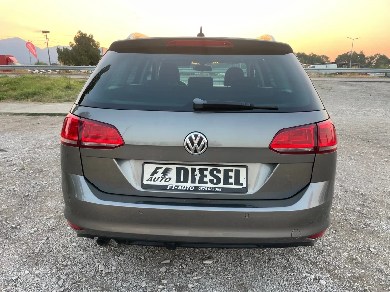 VW Golf 1.6TDI-NAVI-PANO-DSG, снимка 10 - Автомобили и джипове - 51335625