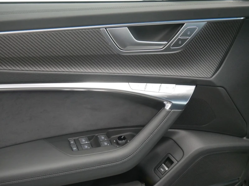 Audi Rs6 PERFORMANCE B&O MATRIX PANORAMA, снимка 7 - Автомобили и джипове - 52068125