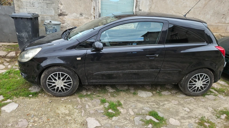 Opel Corsa, снимка 2 - Автомобили и джипове - 52106321