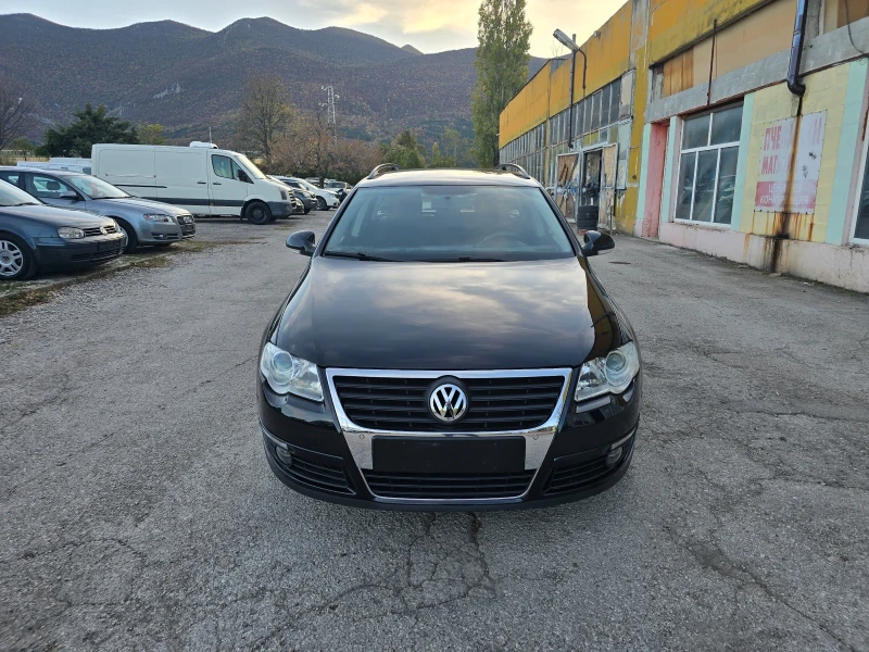 VW Passat 2.0TDI COMMON RAIL 4MOTION, снимка 2 - Автомобили и джипове - 52257235