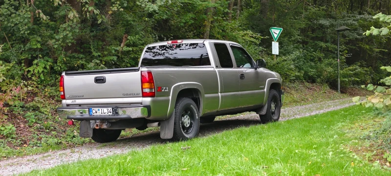 Chevrolet Silverado, снимка 3 - Автомобили и джипове - 52311408