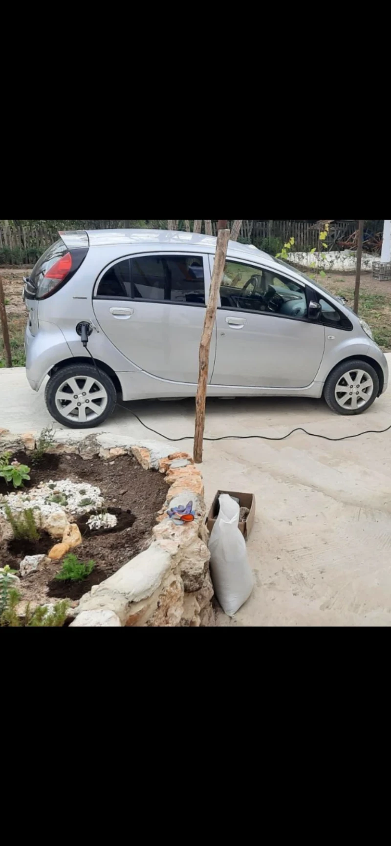 Peugeot iOn, снимка 3 - Автомобили и джипове - 52723194