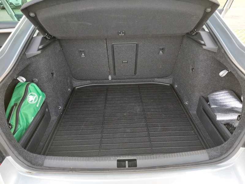 Skoda Octavia, снимка 16 - Автомобили и джипове - 53021865