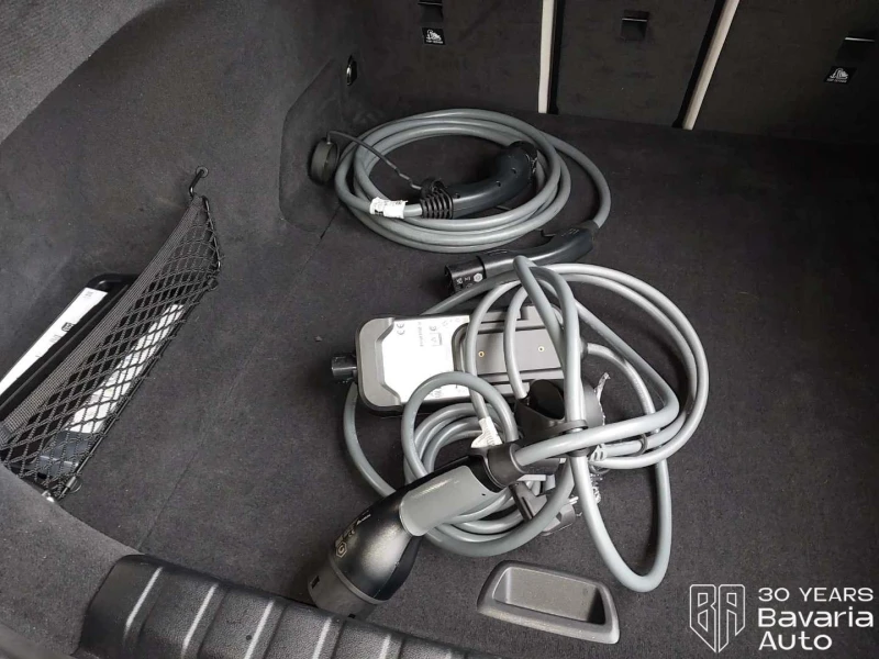 BMW i4 40 xDrive M Sport Paket, снимка 13 - Автомобили и джипове - 52835398