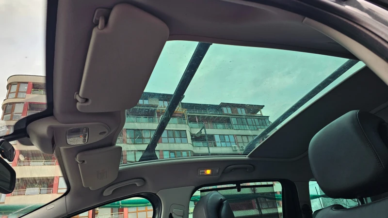 Peugeot 5008 2.0HDi-163kc-КОЖА, ПАНОРАМА, 6+ 1, снимка 9 - Автомобили и джипове - 53123316