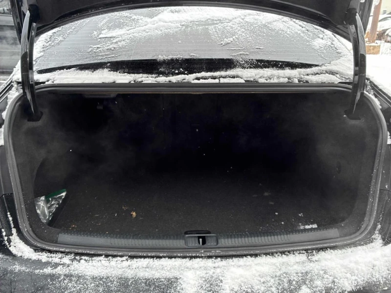 Audi A3 * 2.0T Progressiv * CARFAX / LED/CAMERA/ПОДГРЕВИ, снимка 12 - Автомобили и джипове - 53271558