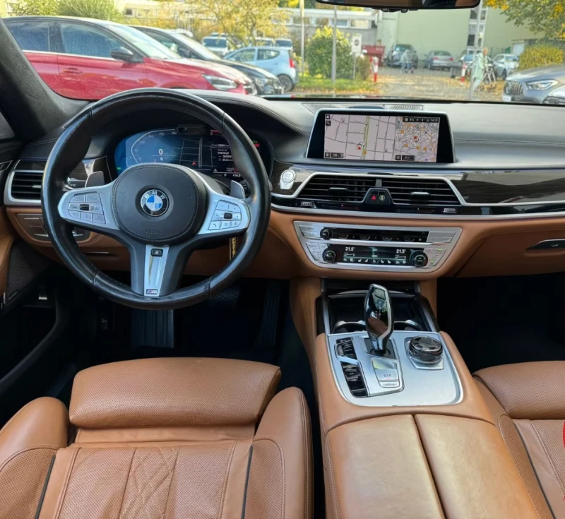 BMW 750 Ld/400HP/xDrive/360/PANO/TV/MASSAGE/B&W/LASER/758g, снимка 8 - Автомобили и джипове - 53367778
