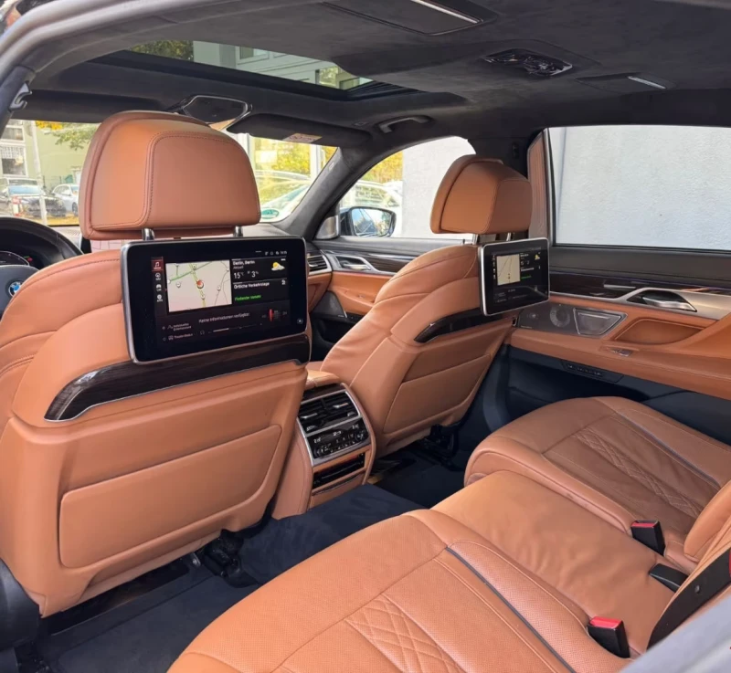 BMW 750 Ld/400HP/xDrive/360/PANO/TV/MASSAGE/B&W/LASER/758g, снимка 14 - Автомобили и джипове - 53367778