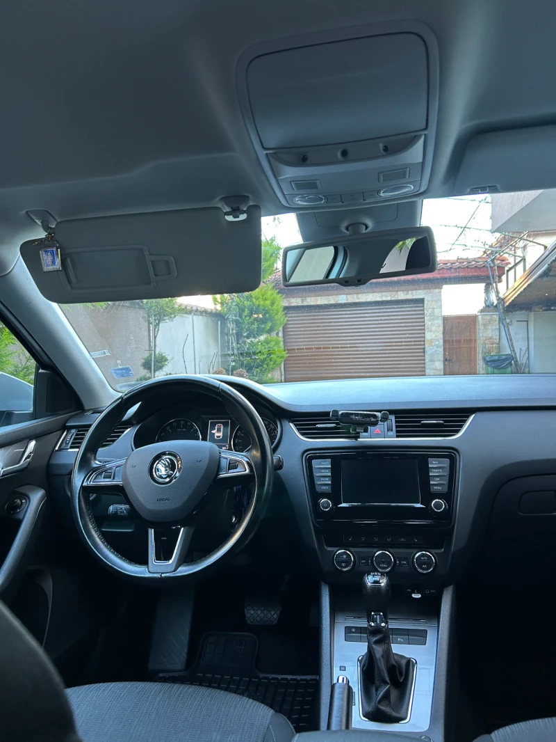 Skoda Octavia, снимка 11 - Автомобили и джипове - 53456065
