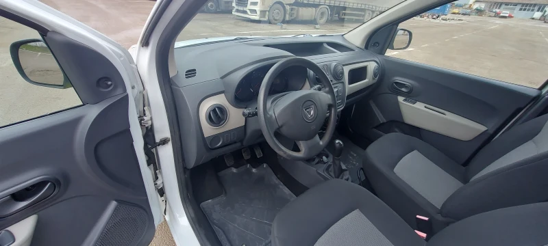 Dacia Dokker, снимка 9 - Автомобили и джипове - 53537476