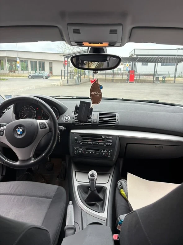 BMW 118  - изображение 7