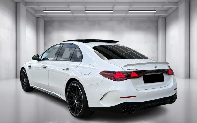 Mercedes-Benz E 53 AMG 4Matic+ = Night Package = Advanced Plus Гаранция - изображение 2