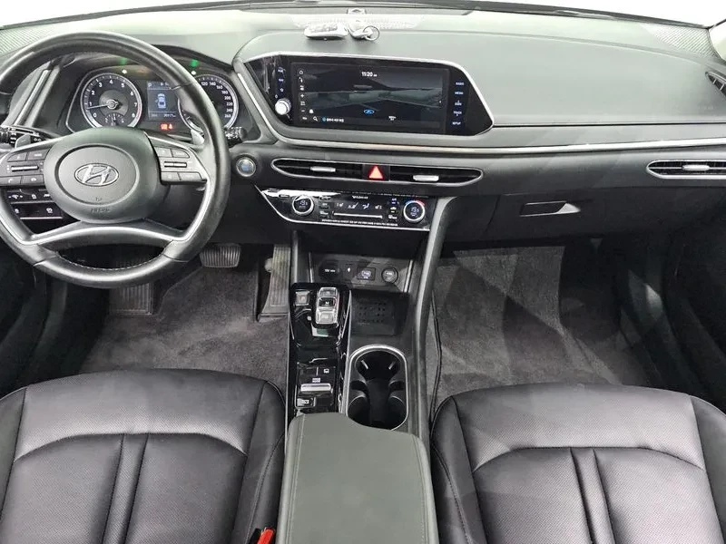 Hyundai Sonata 2.0 Premium, снимка 7 - Автомобили и джипове - 55803442