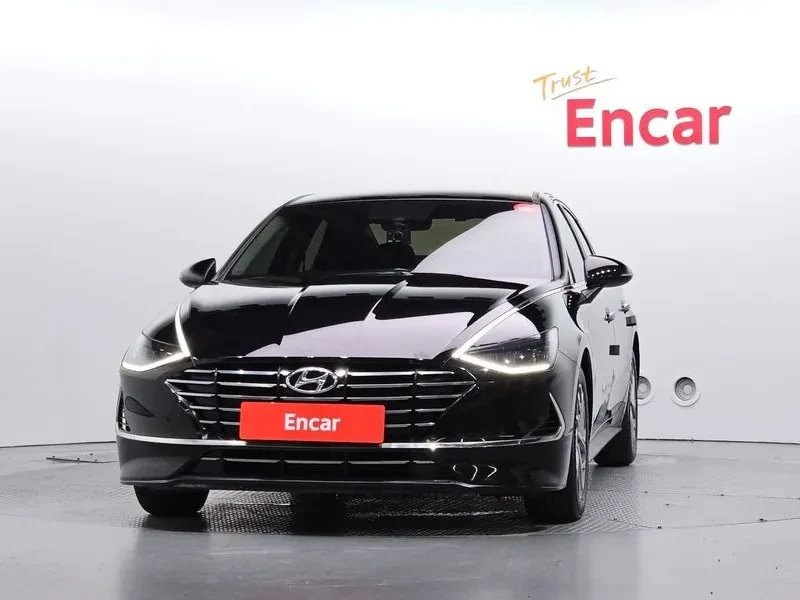 Hyundai Sonata 2.0 Premium, снимка 3 - Автомобили и джипове - 55803442